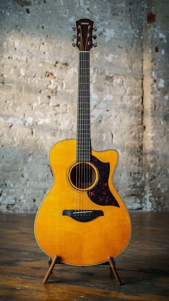 Электрогитара YAMAHA AC3M ARE (Vintage Natural) 38014 фото