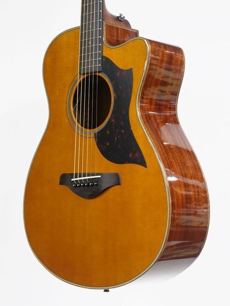 Электрогитара YAMAHA AC1M (Vintage Natural) 32911 фото
