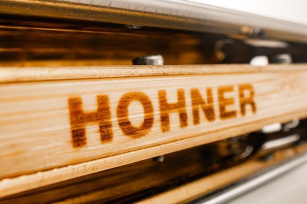 Губная гармошка Hohner Marine Band Thunderbird M201174X Low Bb-major Box 128775 фото