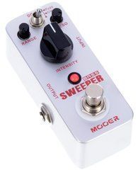 MOOER BASS SWEEPER