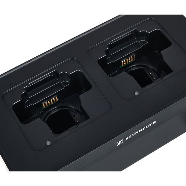 Зарядный комплект Sennheiser EW-DX 2 Slot Charging Bundle CHG 70N-C + PSU Kit 614037 фото