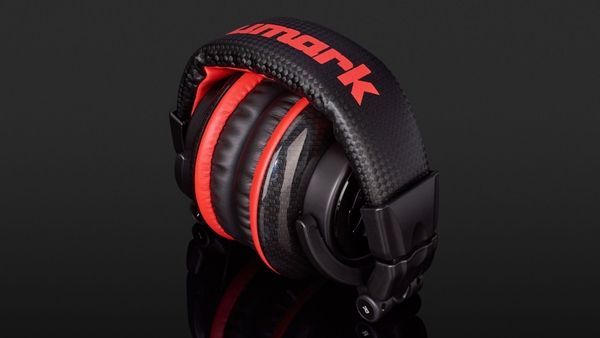 NUMARK RED WAVE CARBON 38938 фото