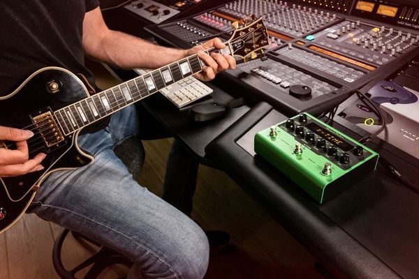IK MULTIMEDIA Amplitube X-TIME delay effects pedal 39614 photo