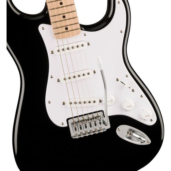 Электрогитара SQUIER Sonic Stratocaster Pack BK + Squier Frontman 10G 560830 фото