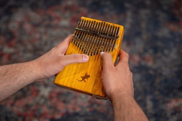 Калима Ortega Lizard OKB3 Solid Golden Phoebe, 17 Keys