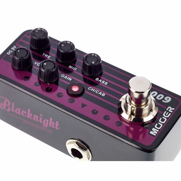 Гітарний преамп MOOER 009 BLACKNIGHT
