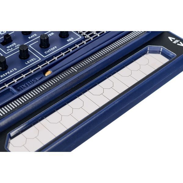 Синтезатор Stylophone Gen X-2 STYLOGENX2 фото