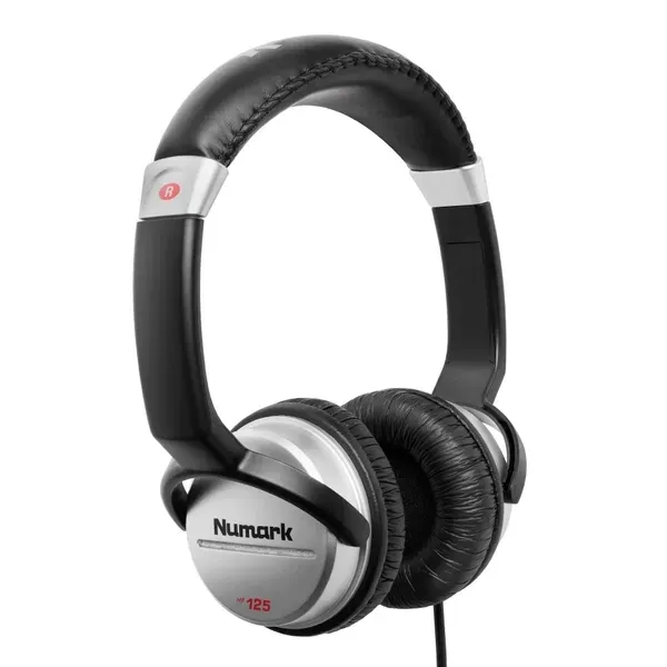 Numark HF125: базова конструкція з регульованим наголов’ям.