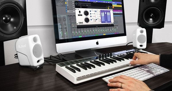 IK MULTIMEDIA iLoud Micro Monitor White Special Edition 36282 фото
