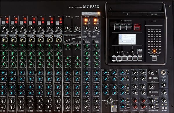 Yamaha MGP32X Analog Mixing Console 30572 photo
