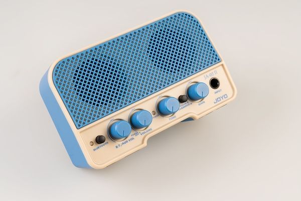 Комбопідсилювач для електрогітари Joyo JA-02 II Pink 128538 фото