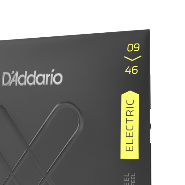 D'ADDARIO XTE0946 XT ELECTRIC NICKEL PLATED STEEL SUPER LIGHT TOP / REGULAR BOTTOM (09-46) 37272 фото