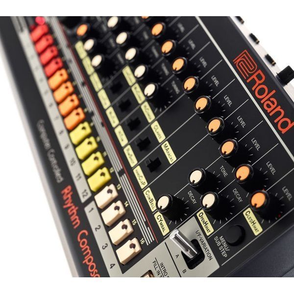 Драм-машина Roland TR-08 419461 фото