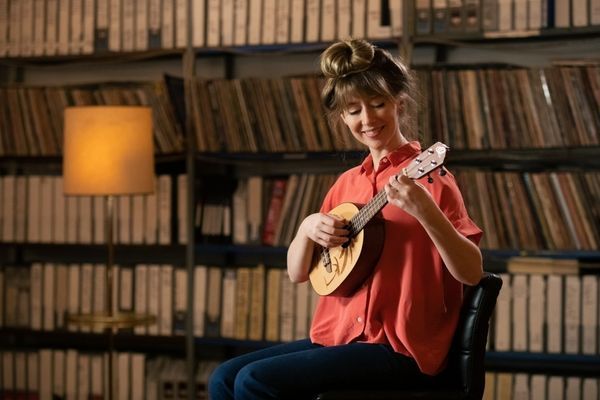 Укулеле Ortega Bonfire RUPA5 Concert Ukulele Spruce/Sapele Natural 125110 фото
