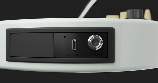 Електрогітара MOOER GTRS Standard S801 (White) 39902 фото