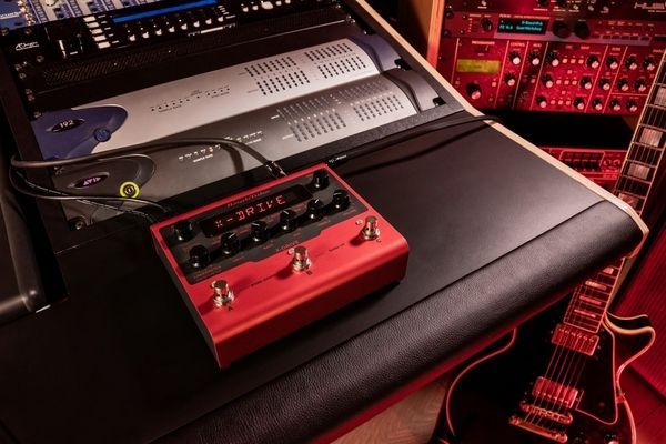 IK MULTIMEDIA Amplitube X-DRIVE overdrive effects pedal